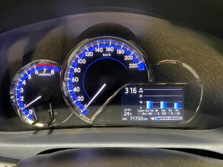 YARIS S MT 2019- imgN°7