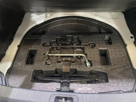 COROLLA HEV XEI 2025- imgN°6