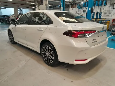 TOYOTA COROLLA HEV SEG ECVT 2022- imgN°5