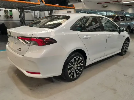 TOYOTA COROLLA HEV SEG ECVT 2022- imgN°6